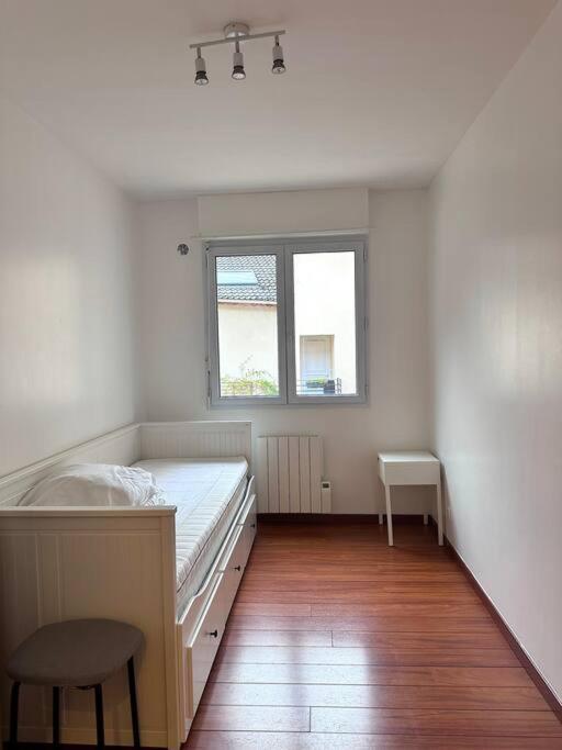 Appartement F3, 2 Chambres Ivry-sur-Seine Ngoại thất bức ảnh